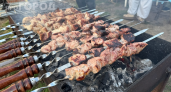 Под шашлык вкуснее этого рецепта нет: 5 минут и 6 ингредиентов — соседи будут просить добавки