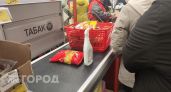Оплатить по карте больше не получится: магазины начнут принимать только наличку - точная дата