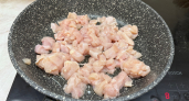 Не ешьте это мясо: эксперты назвали части курицы, с которыми лучше не рисковать